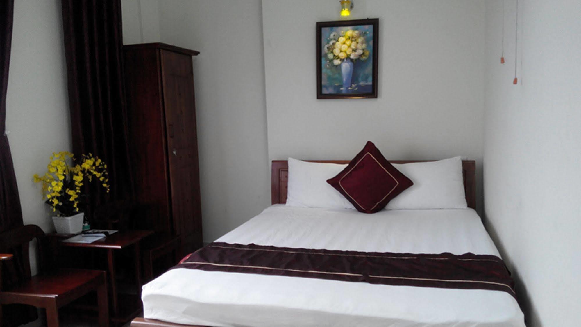 Hung Phat Hotel Дананг Екстер'єр фото